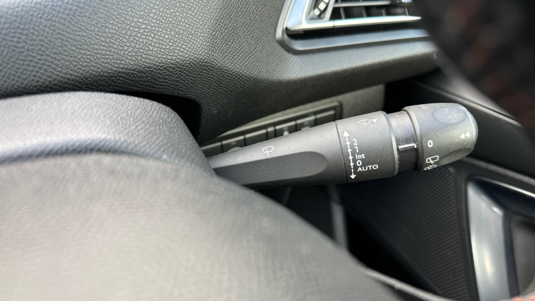 Peugeot 308 1.6 BlueHDi 120 GT Line 5dr Diesel Hatchback